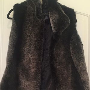 High-End Designer Brand Faux Fur Vest